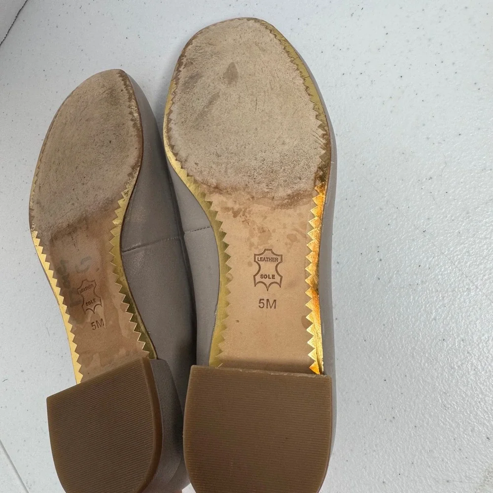 Tory Burch Ballet Flats French Gray Leather Round Toe Gold Logo Womens Sz 5M EUC
